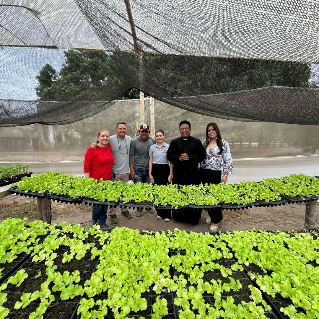 Niños en comedor SAC